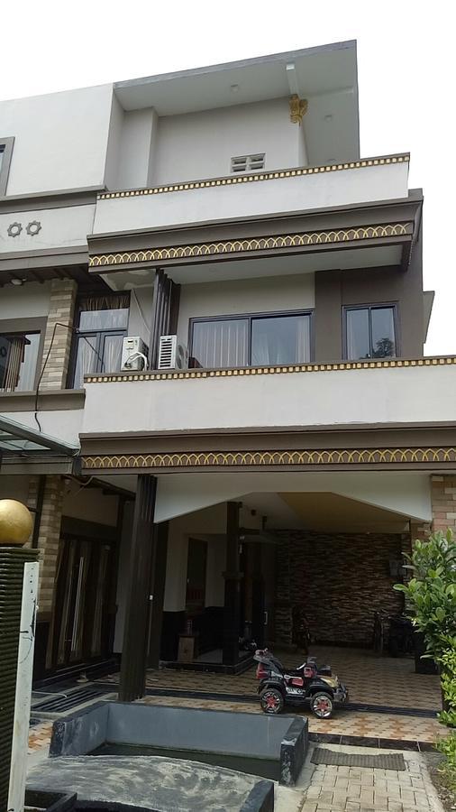 Muslim Az Zikra Sentul City Bogor